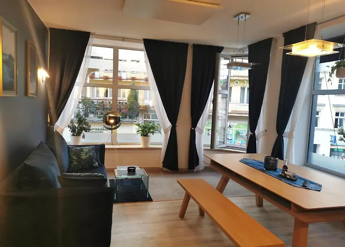 Szafirowy Apartament *